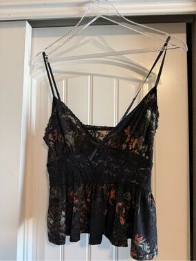 Ecote Black Floral Lace-Trim Cami with Adjustable Straps